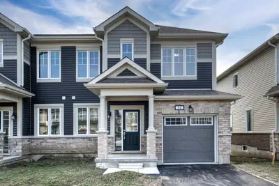 Semi-Detached in Loyalist