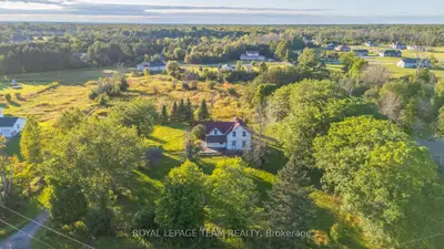 1102 Perth Road N, Beckwith, On K7a 4s7