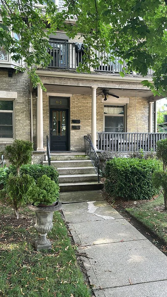 94 Central Avenue 3, London East, ON N6A 1M4