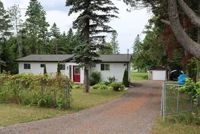 Detached in Kawartha Lakes