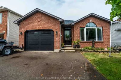 Detached in Haldimand