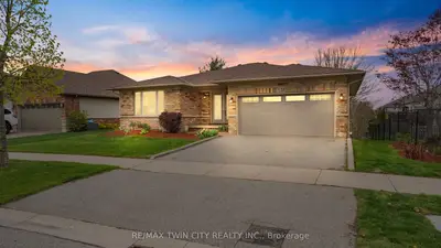 Detached in Brant