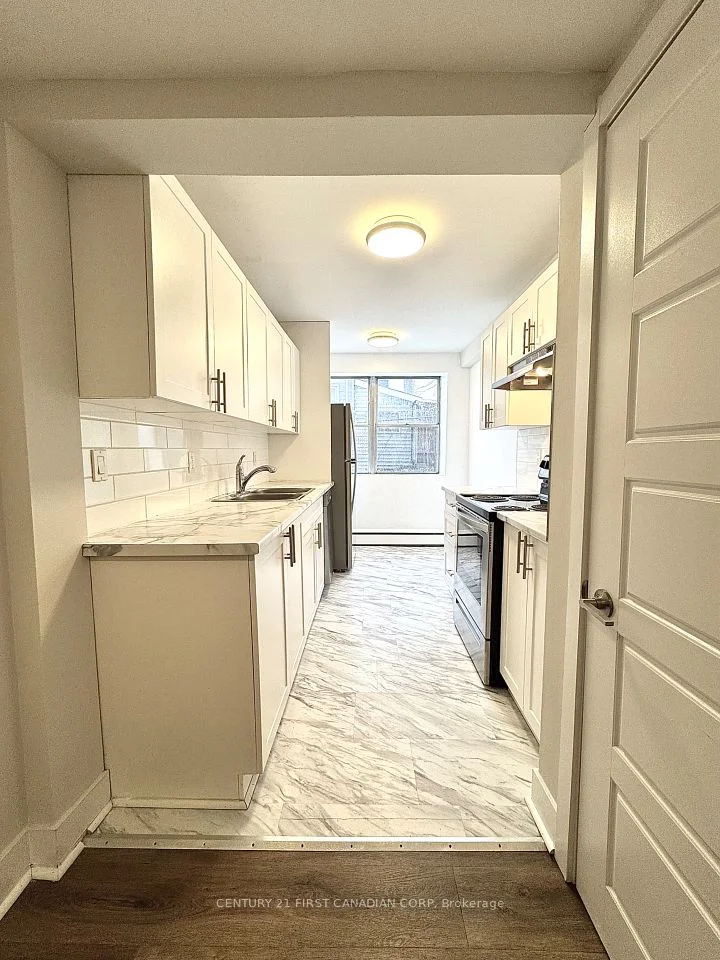 75 High Street 101, London South, On N6c 4j8