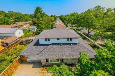 Detached in Guelph