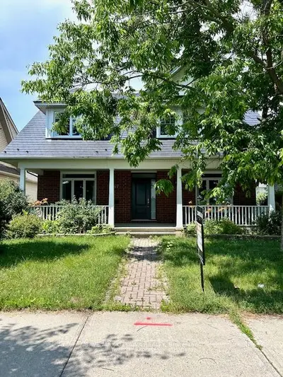 Detached in Blossom Park - Airport and Area