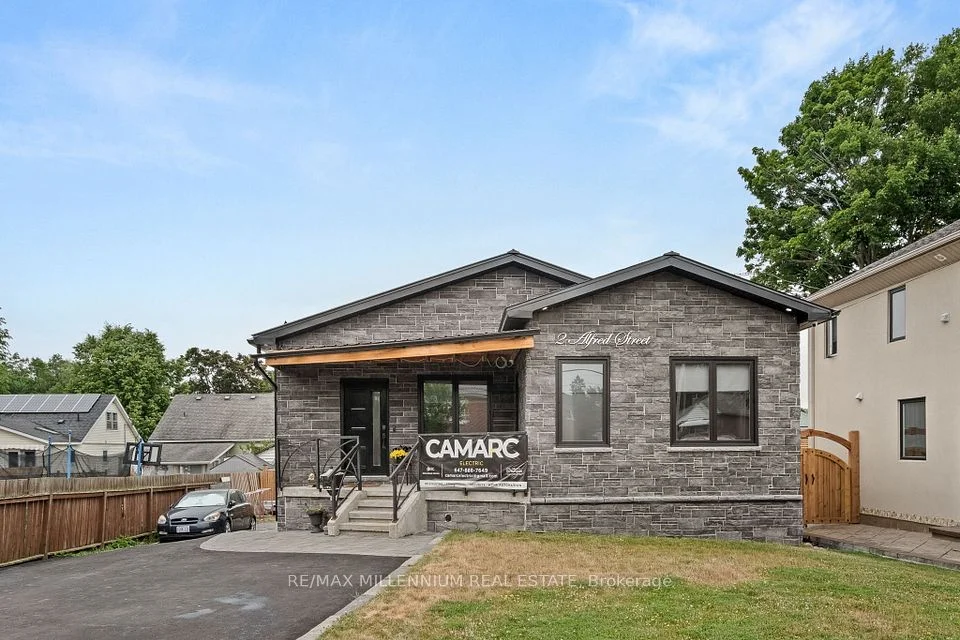 2 Alfred Street, Port Hope, ON L1A 2W7