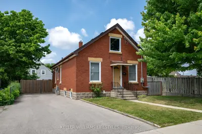 Detached in London East