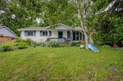Detached in West Grey