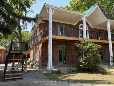 Multiplex in Quinte West
