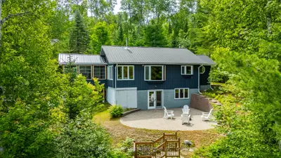 Detached in Hastings Highlands