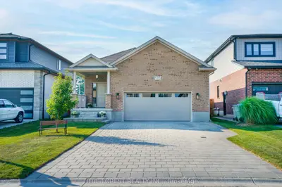 Detached in Strathroy-Caradoc