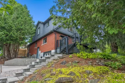 Detached in Guelph