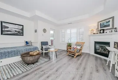 Condo Apartment in Gravenhurst