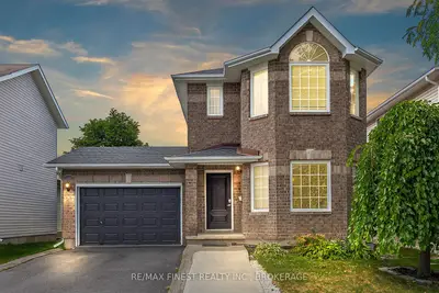 Detached in Kingston