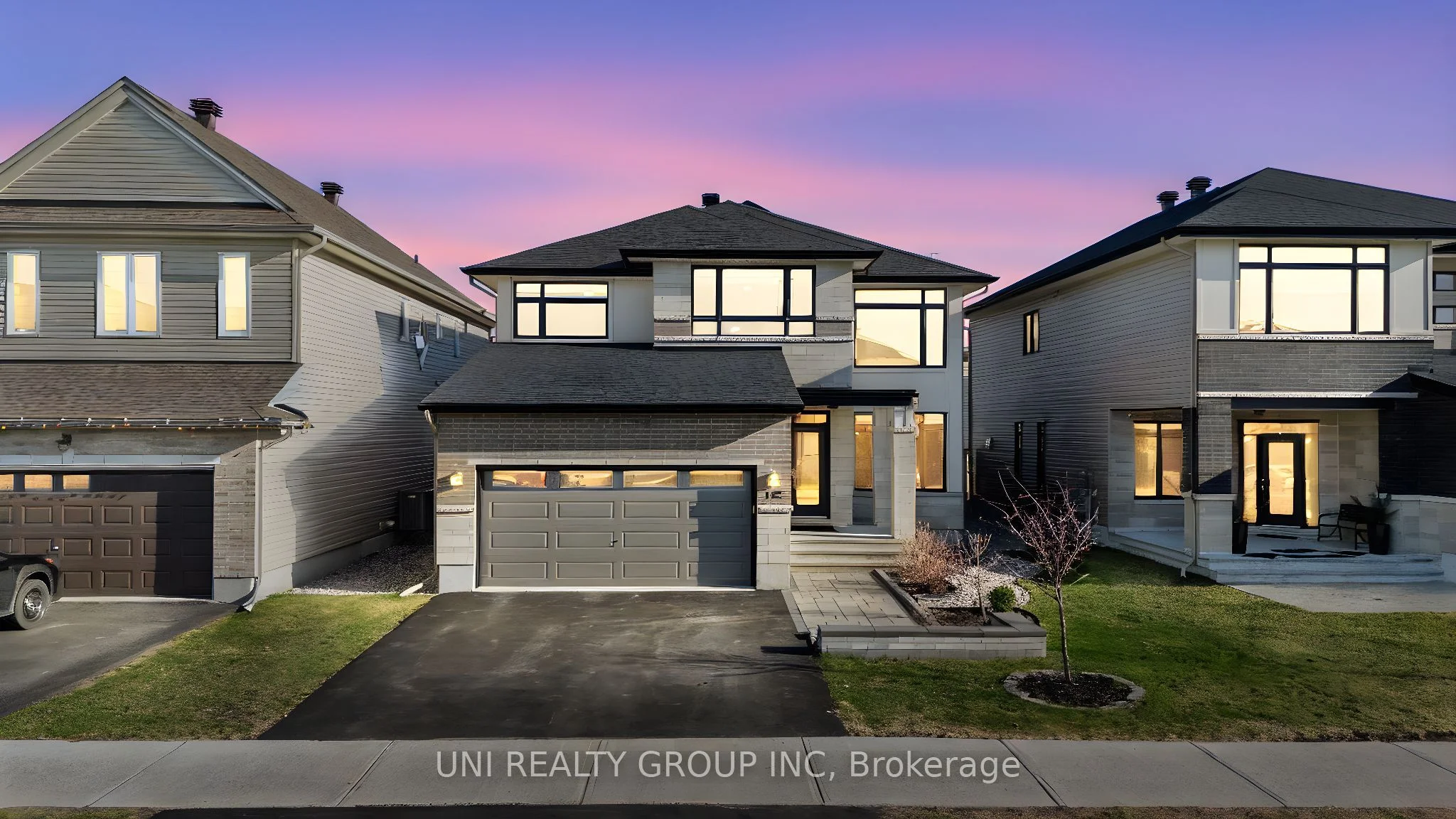 Detached in Blossom Park - Airport and Area