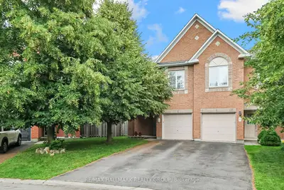 Semi-Detached in Kanata