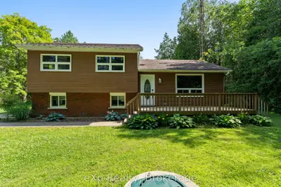 Detached in South Bruce Peninsula