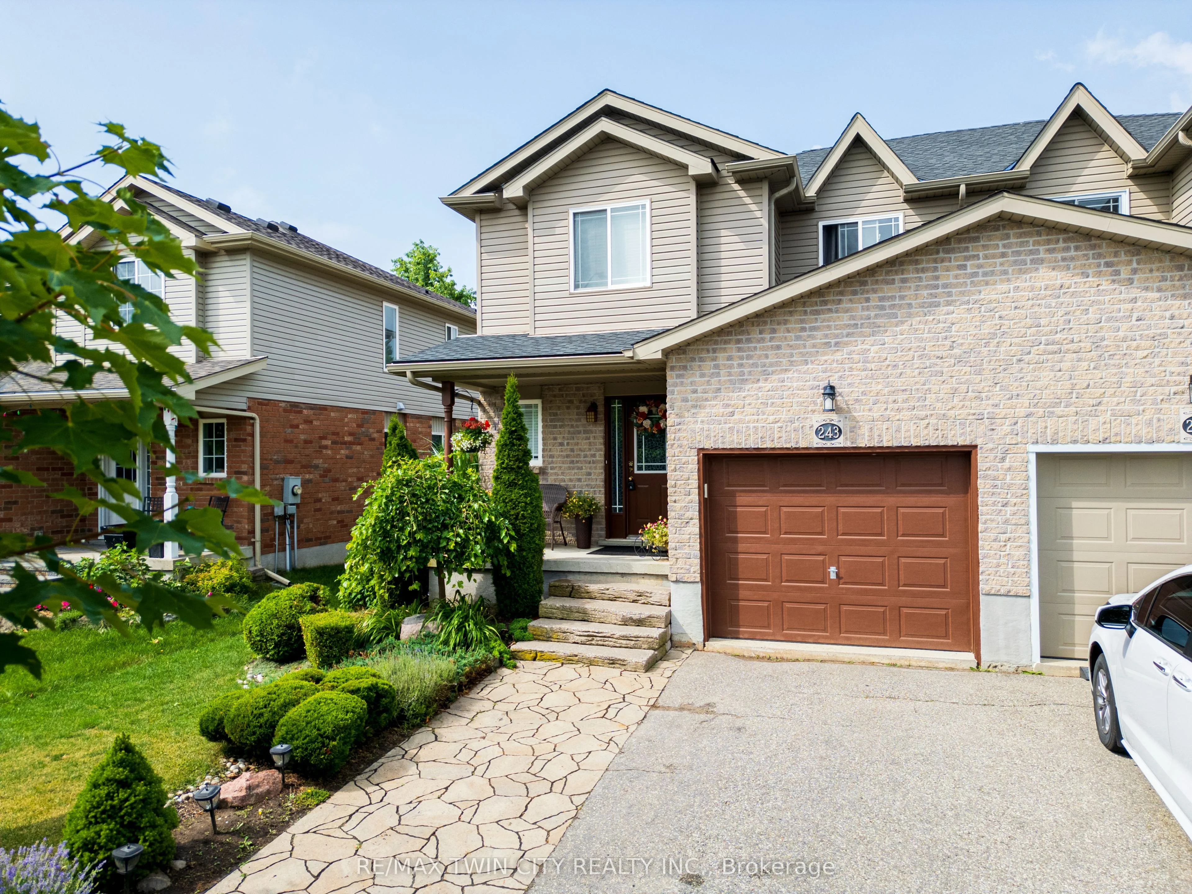 243 Brenneman Drive, Wilmot, ON N3A 4N2