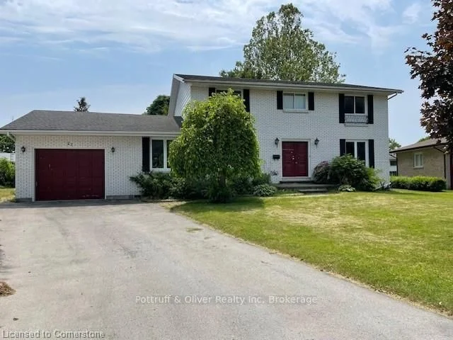 22 FERNWOOD Terrace, Welland, ON L3C 2R8