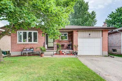 Detached in Waterloo