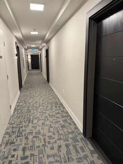 Condo Apartment in Hamilton