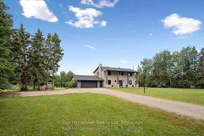 Detached in Centre Wellington