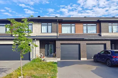 Att/Row/Townhouse in Kanata