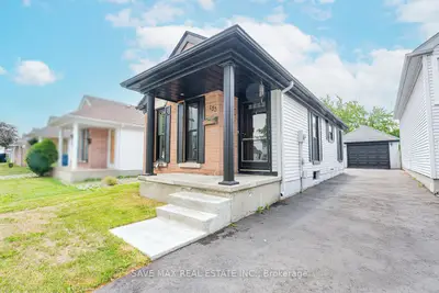 Detached in Kitchener