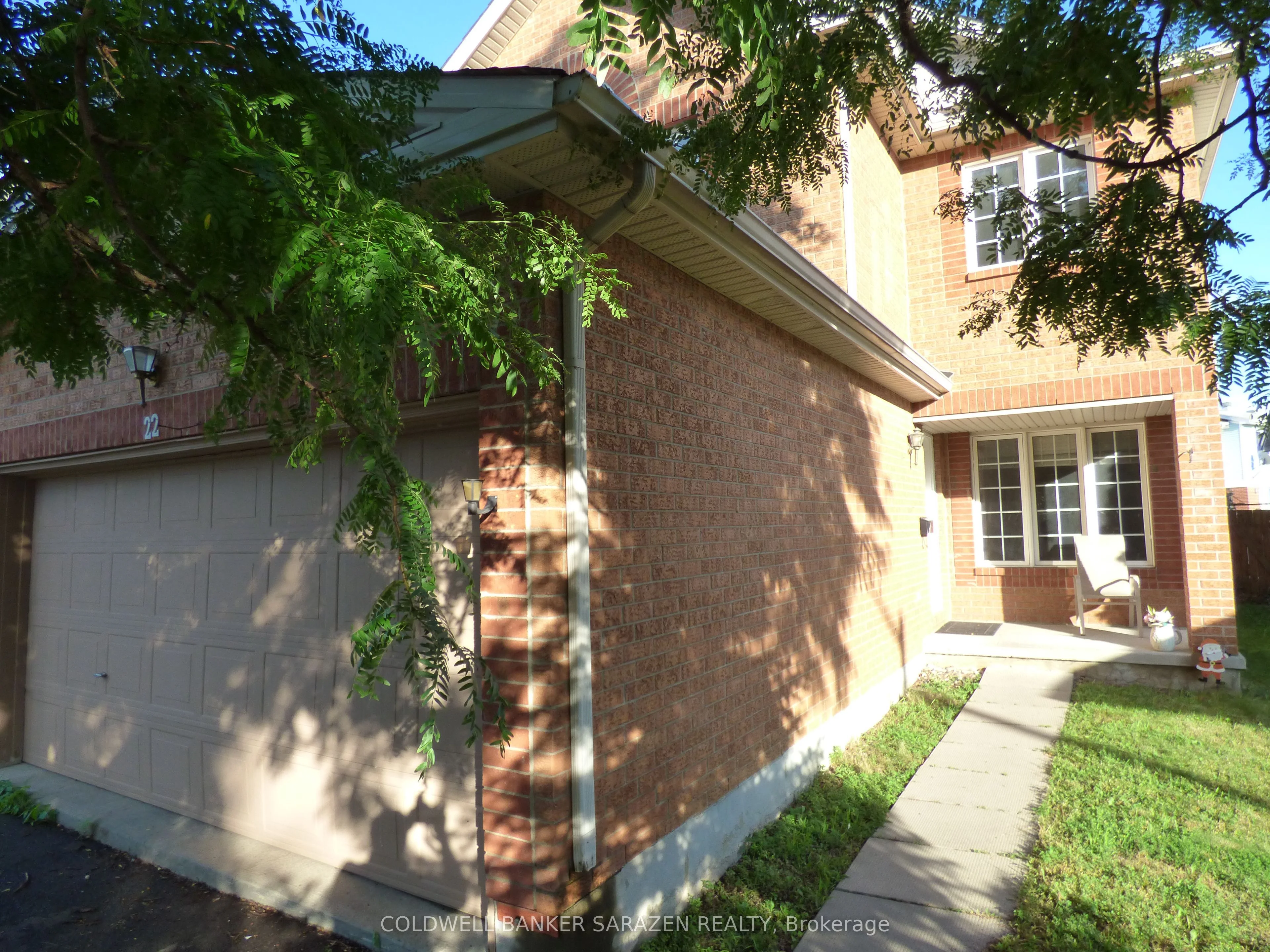 22 Bellingham Place, Hunt Club - South Keys And Area, On K1t 4b2