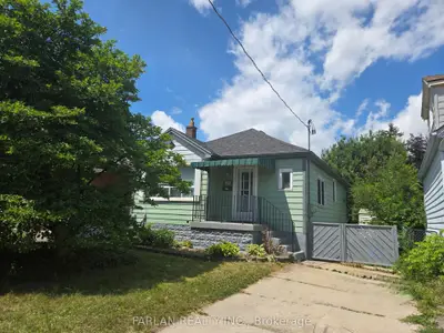 Detached in Hamilton