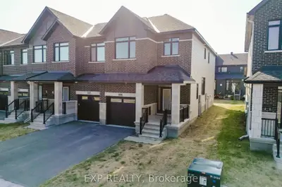 Att/Row/Townhouse in Barrhaven