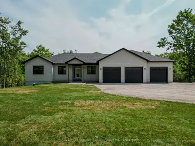 Detached in Kawartha Lakes