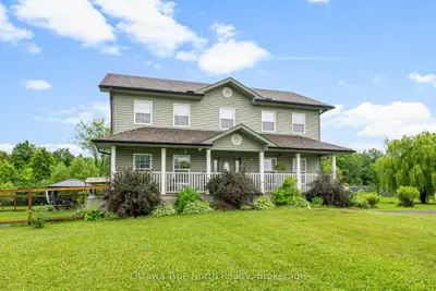 Detached in Renfrew