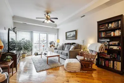 Condo Apartment in Cobourg