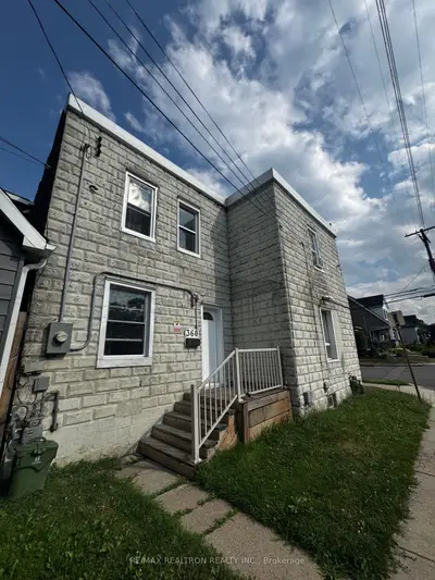 Semi-Detached in Hamilton