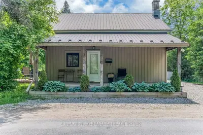 Detached in Waterloo
