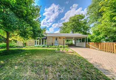 Detached in Waterloo