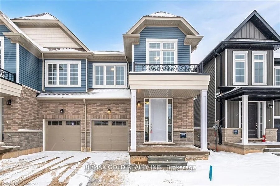 Semi-Detached in Erin