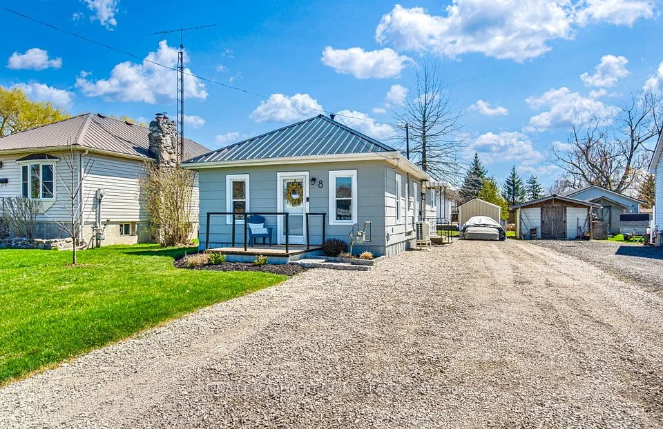 8 Carrick Street, Haldimand, ON N0A 1H0