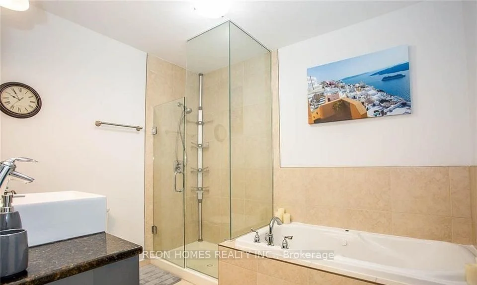250 Pall Mall Street 1003, London East, ON N6A 6K3