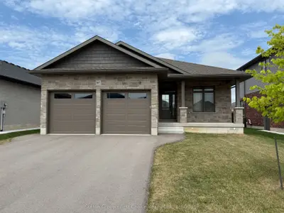 Detached in West Perth