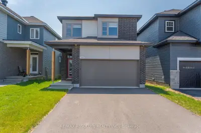 Detached in Blossom Park - Airport and Area