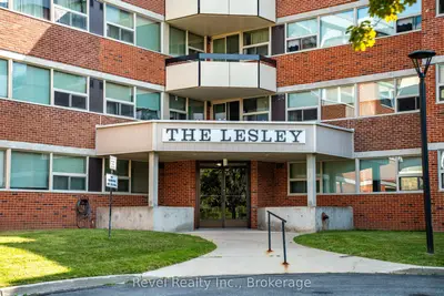 Condo Apartment in Owen Sound
