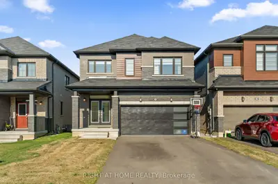 Detached in Thorold