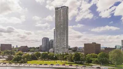 Condo Apartment in Dows Lake - Civic Hospital and Area