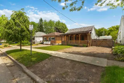 Detached in London South