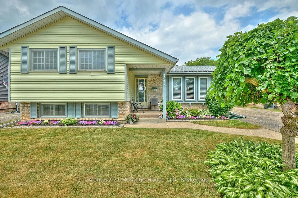 3032 Olden Avenue, Niagara Falls, ON L2J 3T7