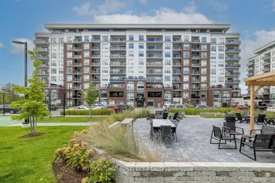 Condo Apartment in London North