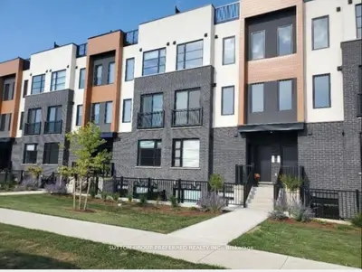 Condo Townhouse in London South