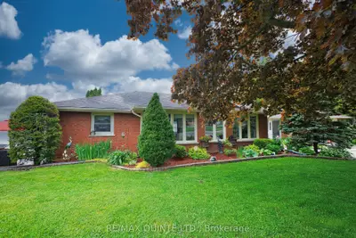 Detached in Quinte West